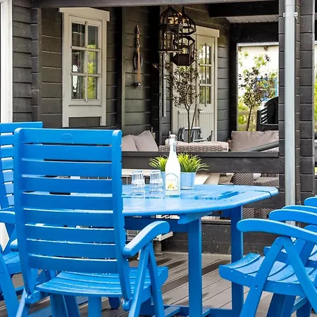 Hardina - 300m From The Sea By Interhome