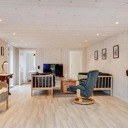 Hardina - 300m From The Sea By Interhome Ferienhaus
