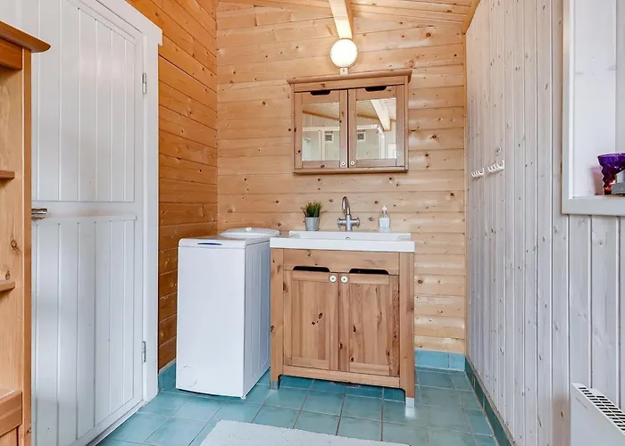 Hardina - 300m From The Sea By Interhome Martofte